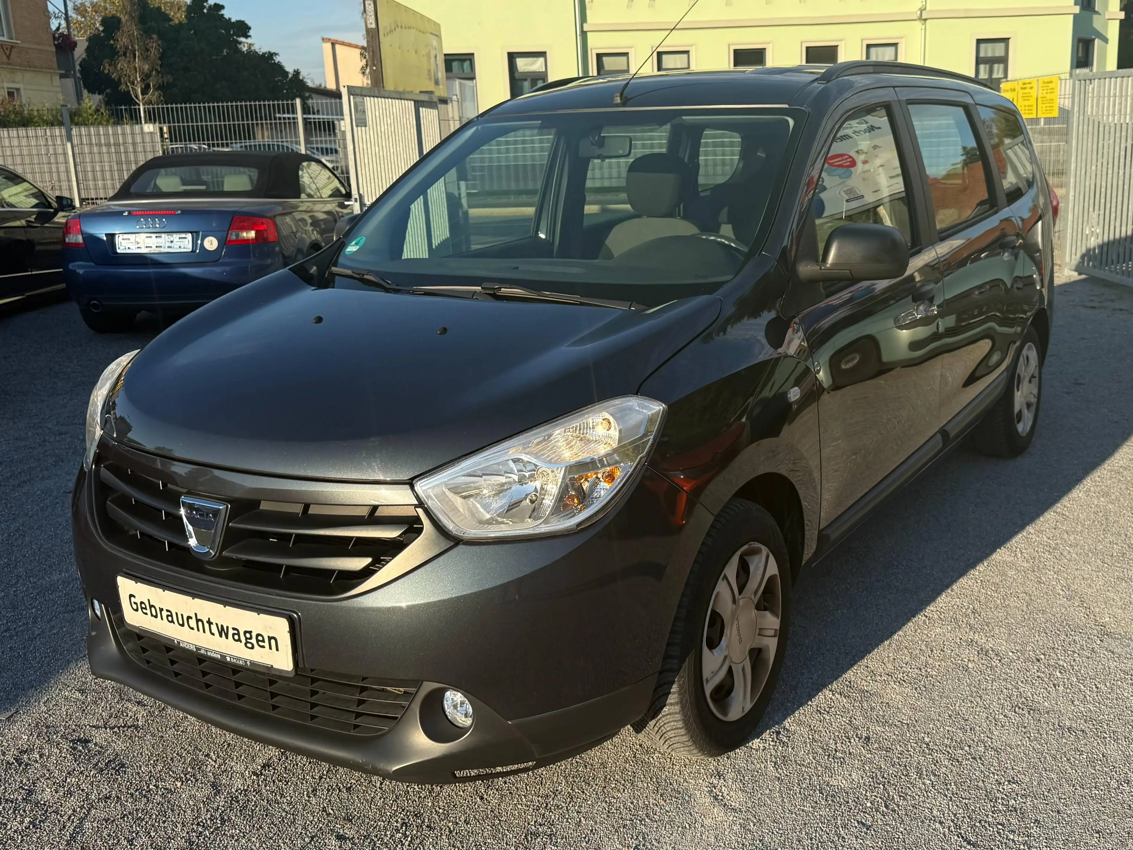 Dacia Lodgy Ambiance ERSTE HAND 56000 KM 7 SITZER KLIMA TÜV 03/28 — photo 6