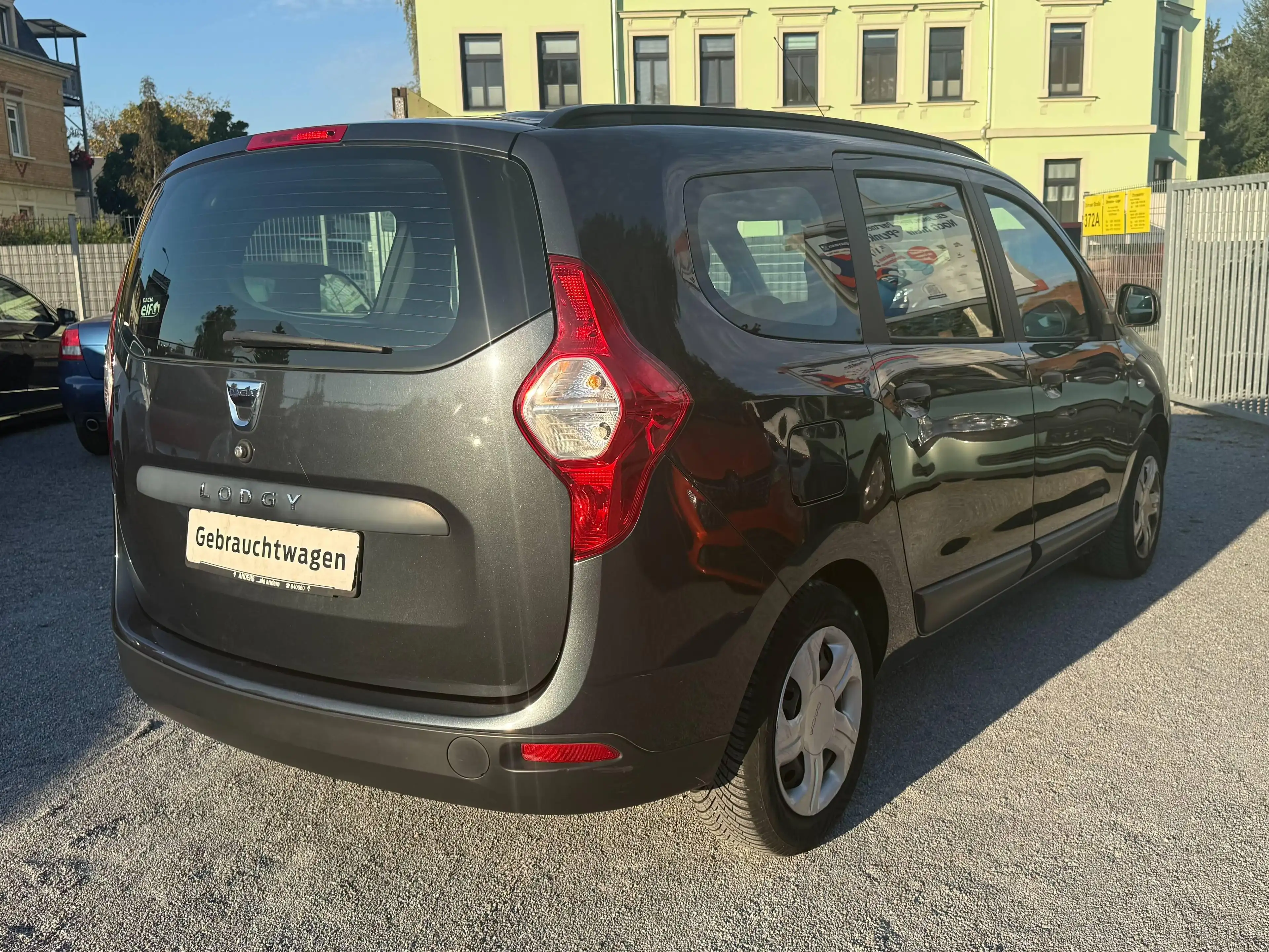 Dacia Lodgy Ambiance ERSTE HAND 56000 KM 7 SITZER KLIMA TÜV 03/28 — photo 8