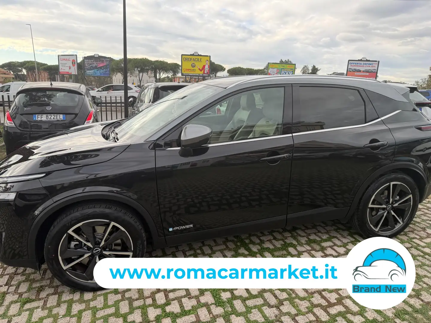Nissan Qashqai 1.5 e-power Tekna+ 2wd KM CERTIFICATI Nero - 2