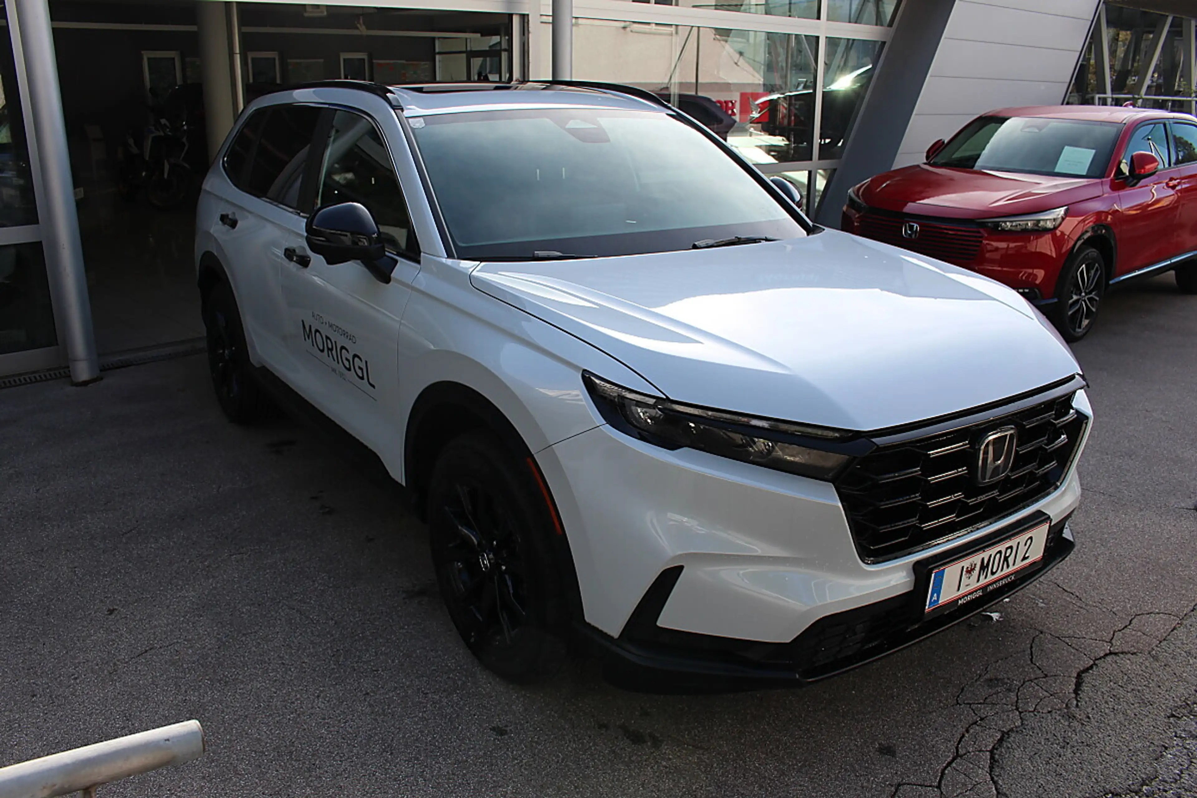 Honda CR-V 2,0 i-MMD e:HEV Elegance AWD Aut. — photo 4