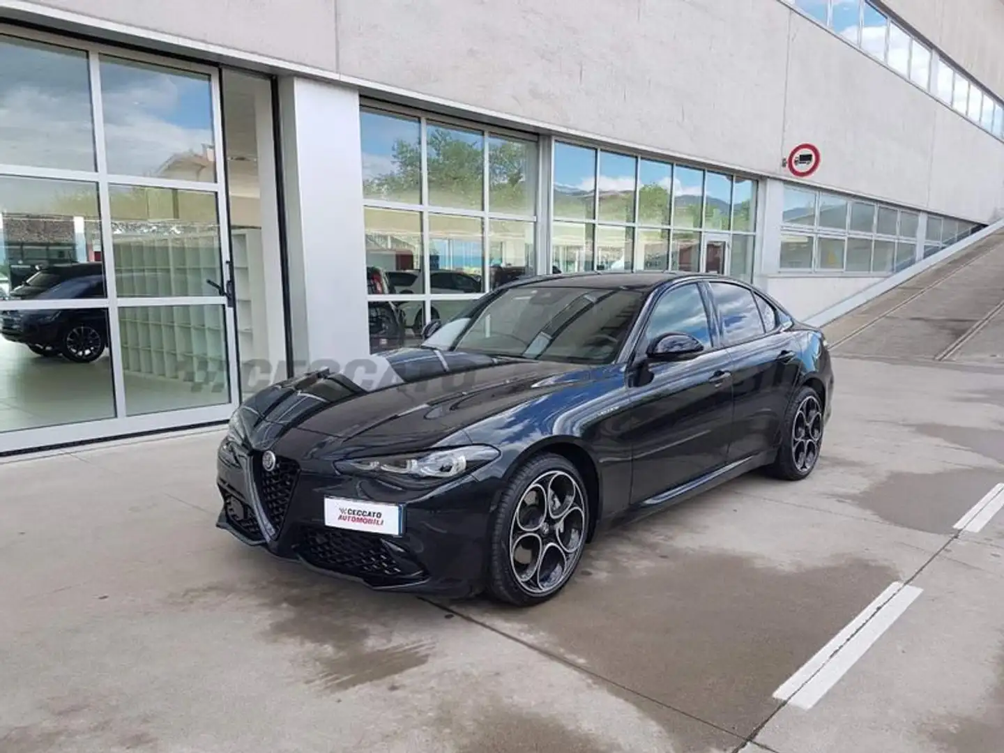 Alfa Romeo Giulia My23 2.2 Turbo Diesel 210 Cv Awd Veloce Negru - 1