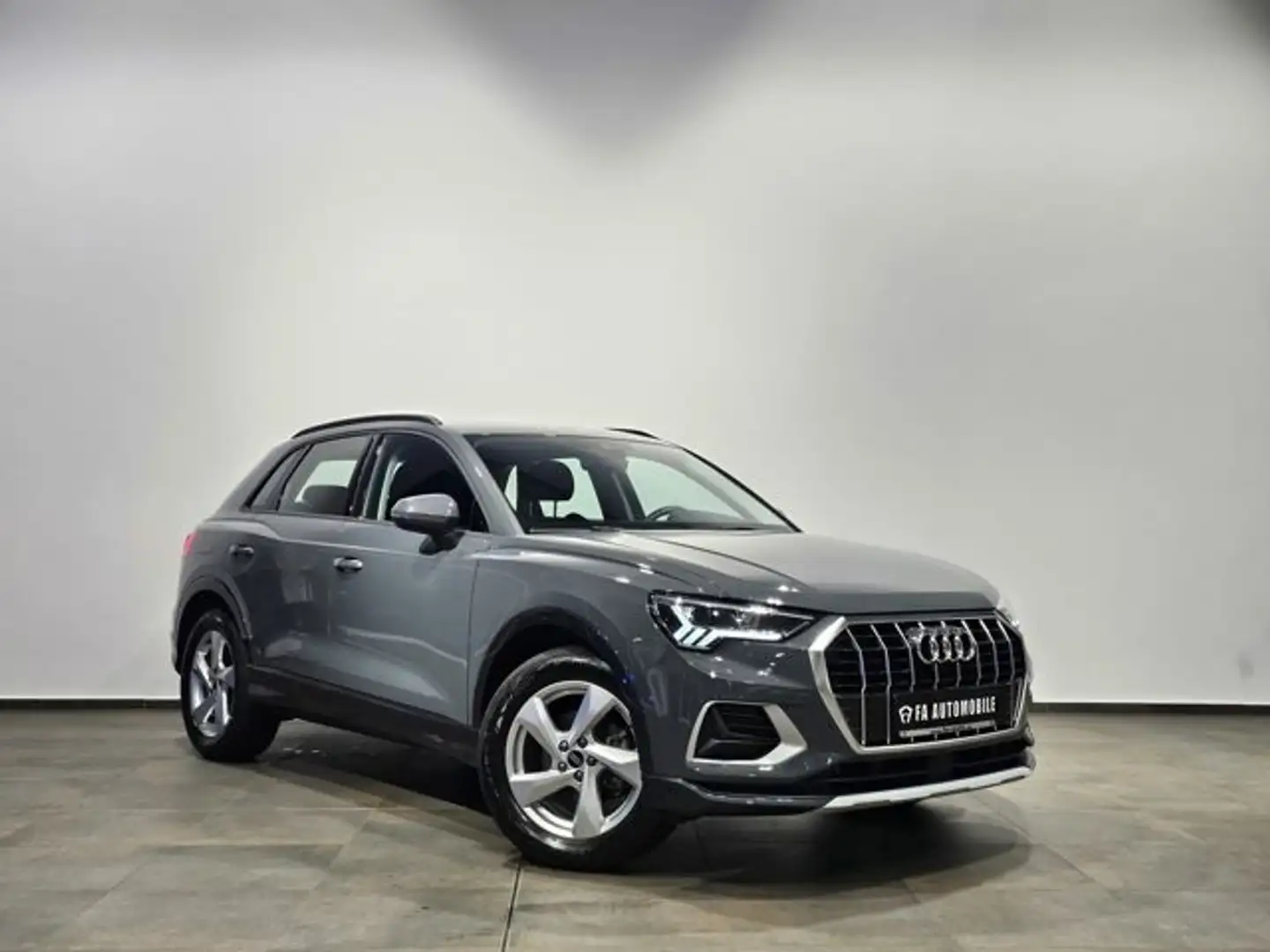 Audi Q3 35 TFSI Sport Virtual LED Acc Standheizung Sport A Grigio - 2