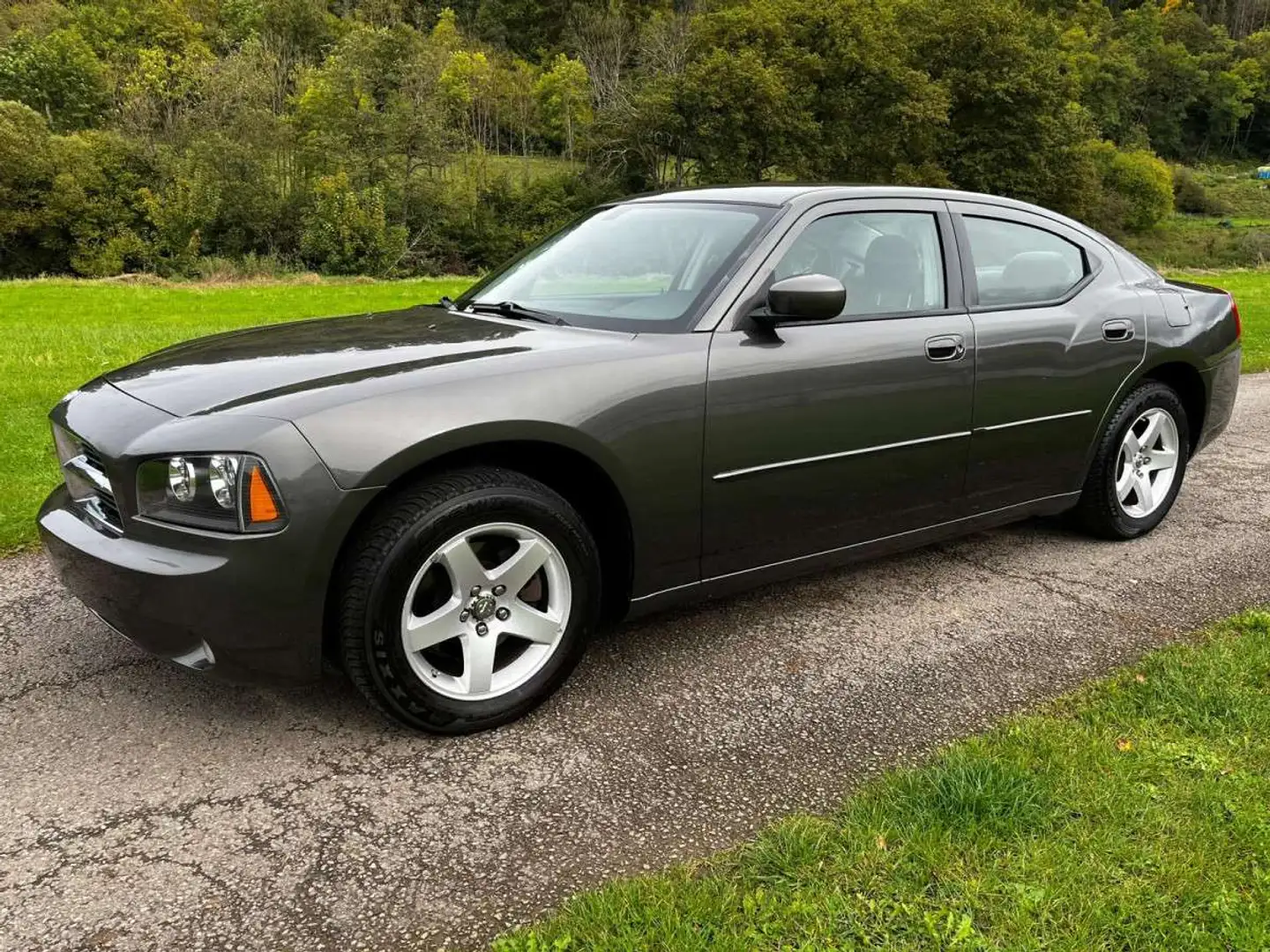 Dodge Charger 3.6 SX Gris - 1