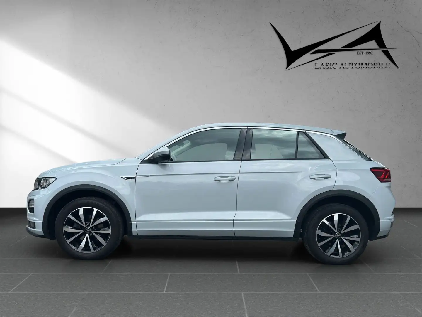 Volkswagen T-Roc Style 1.0 TSI R line Zilver - 2