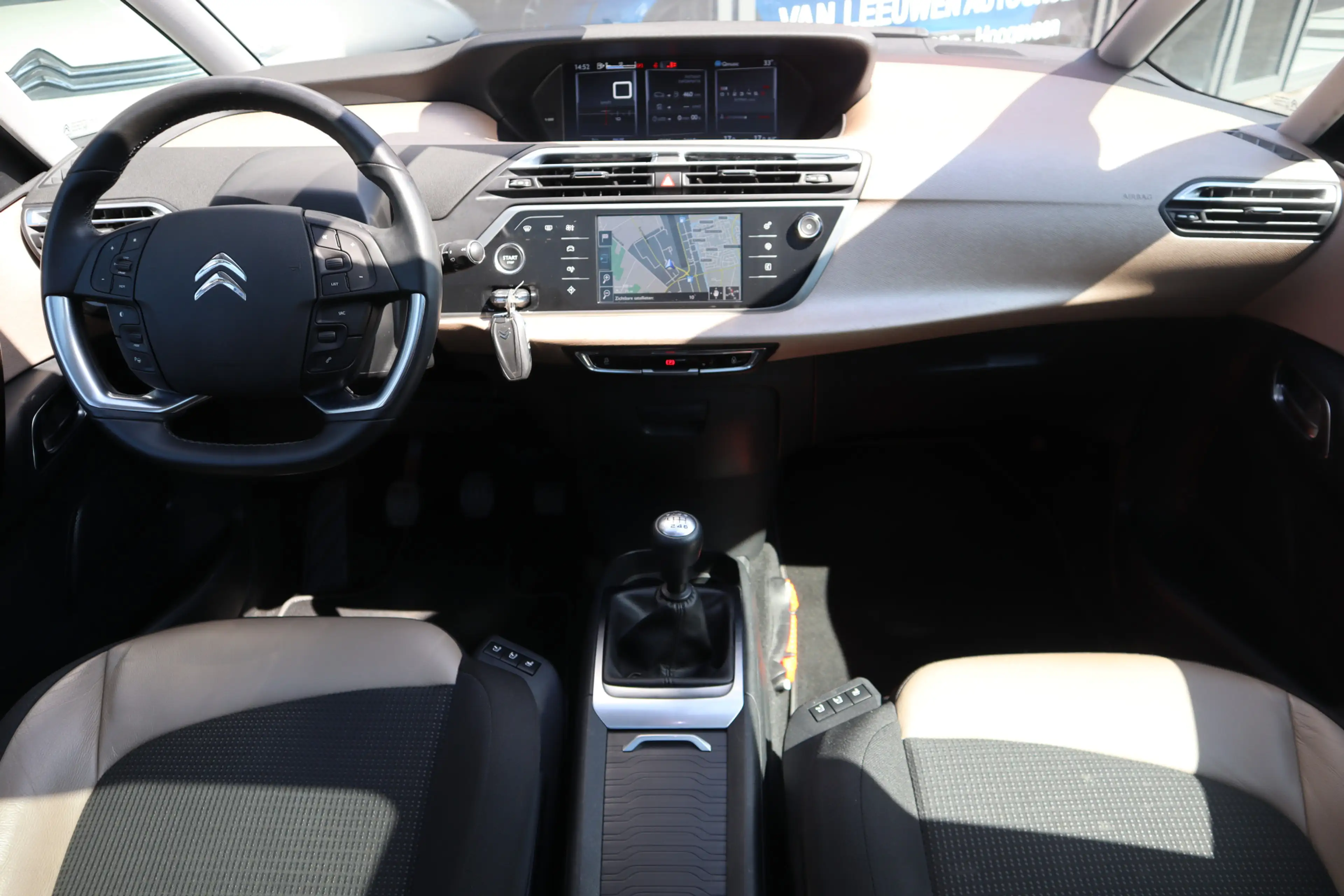 Citroen Grand C4 Picasso 1.2 PureTech Exclusive | RIJKLAAR | Volle auto | N — photo 14