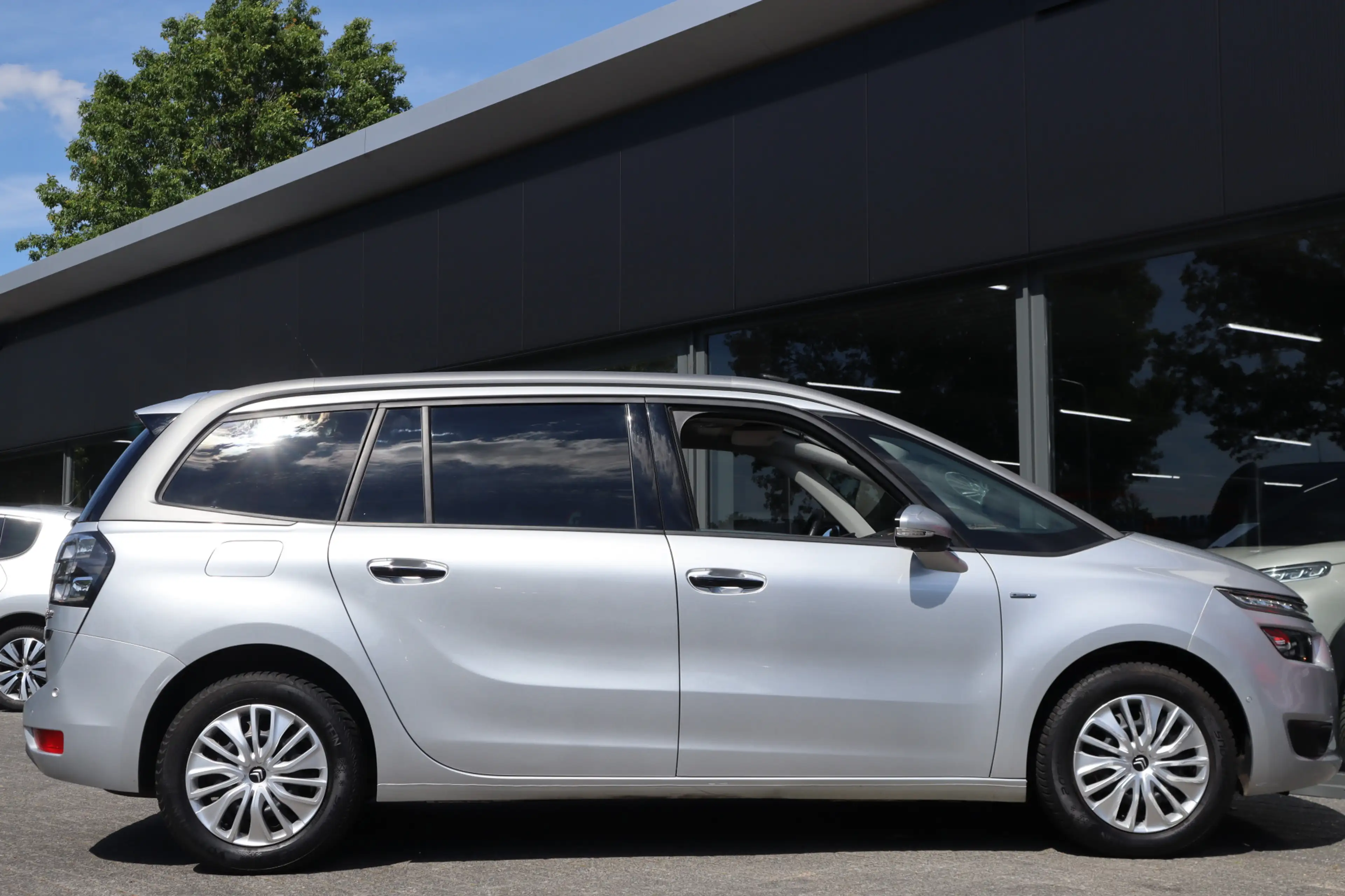 Citroen Grand C4 Picasso 1.2 PureTech Exclusive | RIJKLAAR | Volle auto | N — photo 9