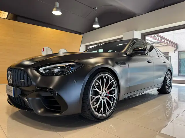 Mercedes-Benz C 63 AMG
