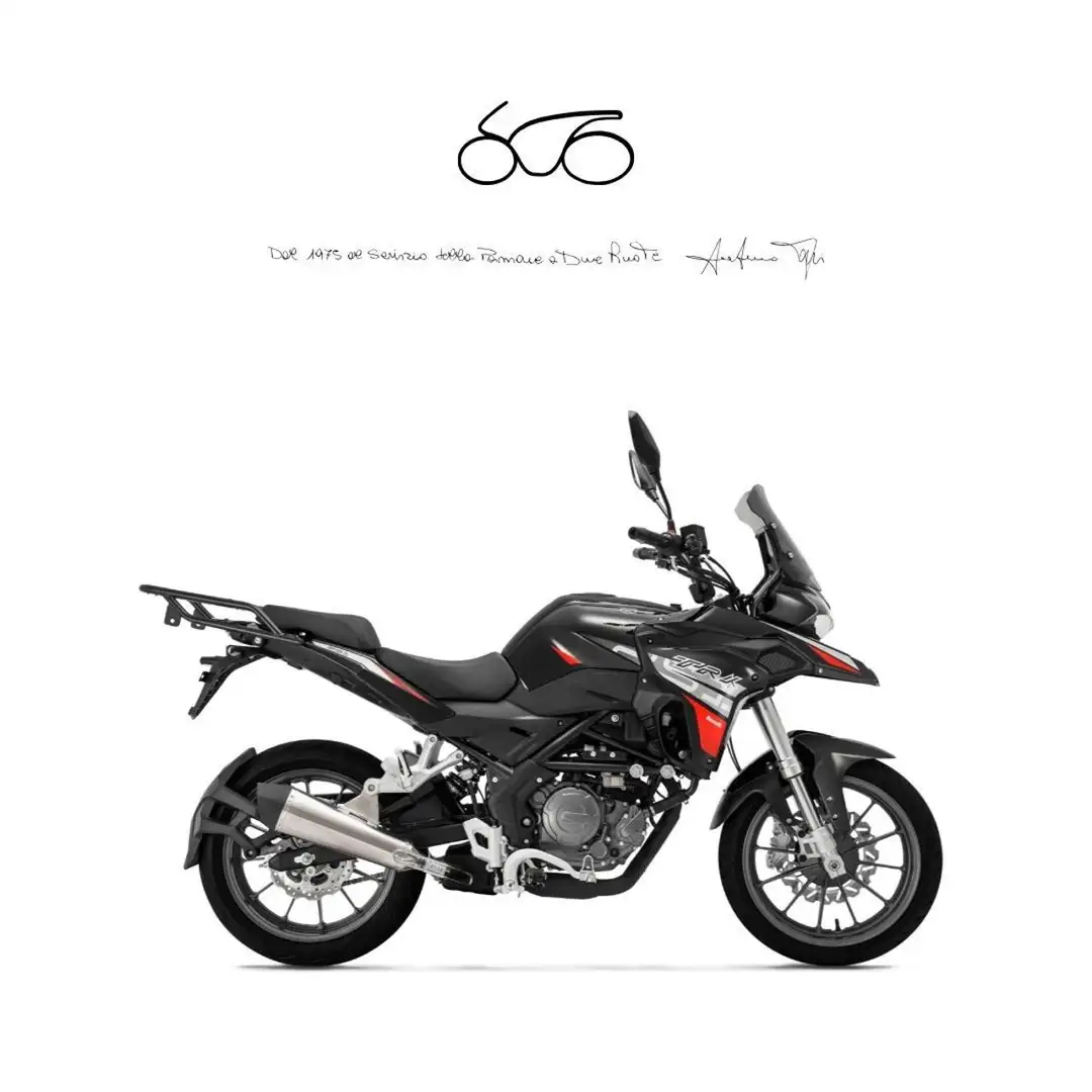 Benelli TRK 251 . Nero - 1
