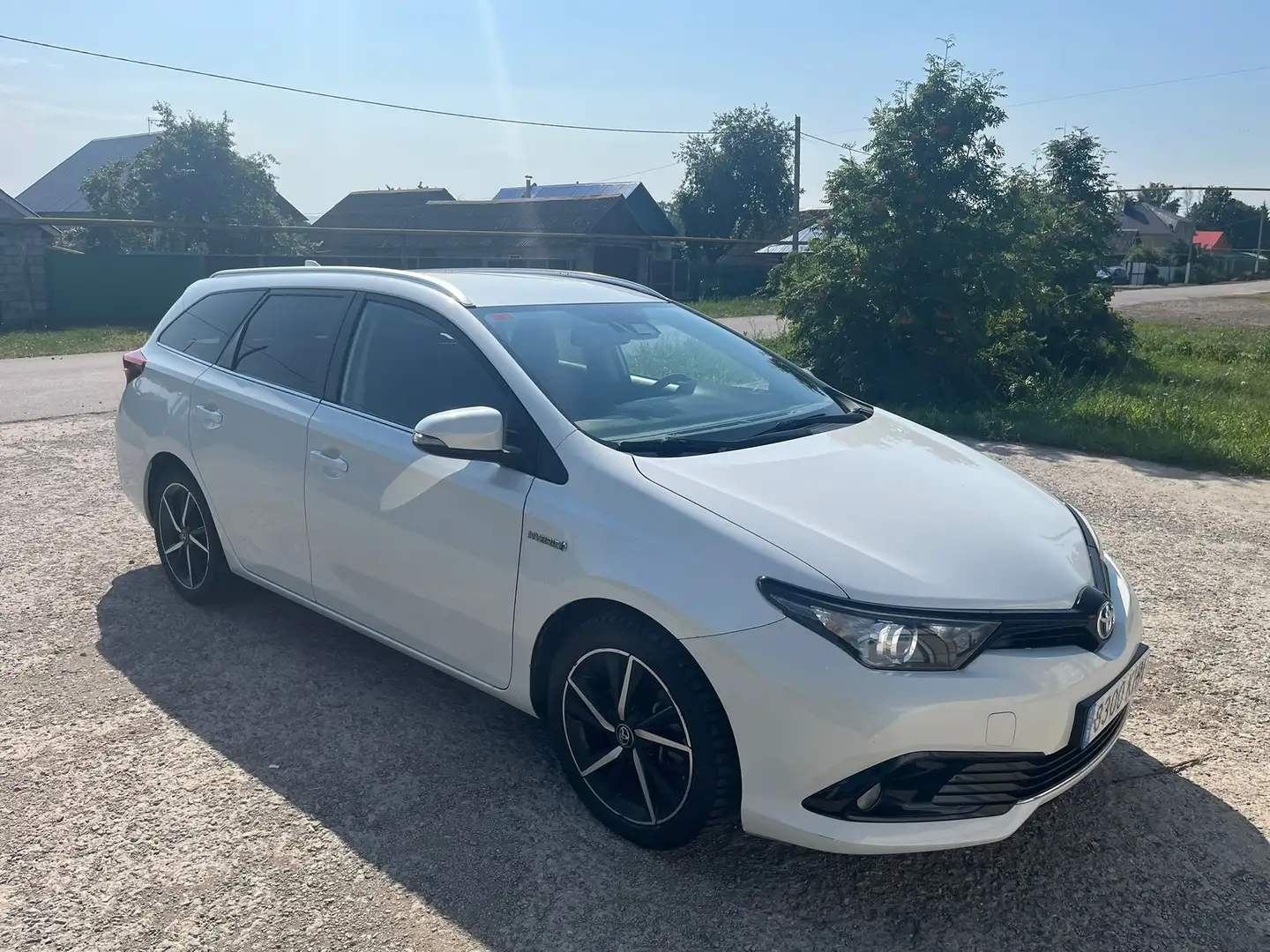 Toyota Auris Touring+Sports+hybrid+140H+Feel!+Edition Blanco - 2