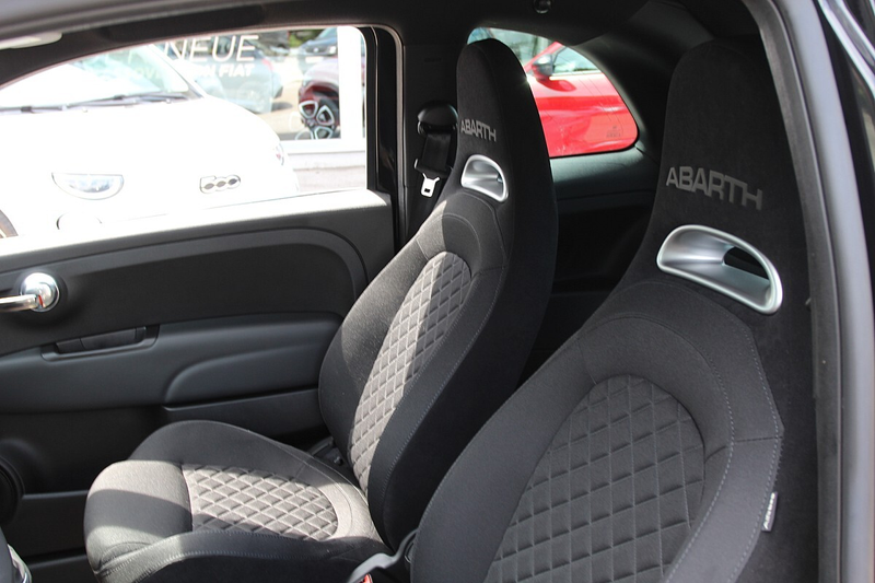 Abarth 595C Abarth 595C Cabrio — photo 11