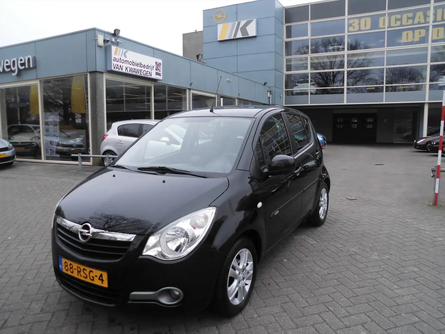 Opel Agila 1.2 EDITION STYLE TREKHAAK Noir - 1