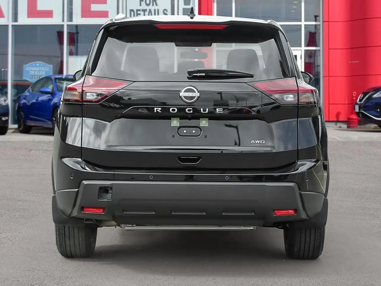 Nissan Rogue снимка Nissan Rogue