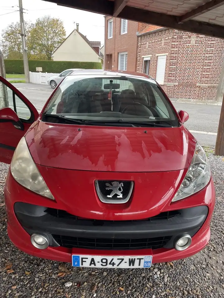Peugeot 207 1.4e 75ch Premium