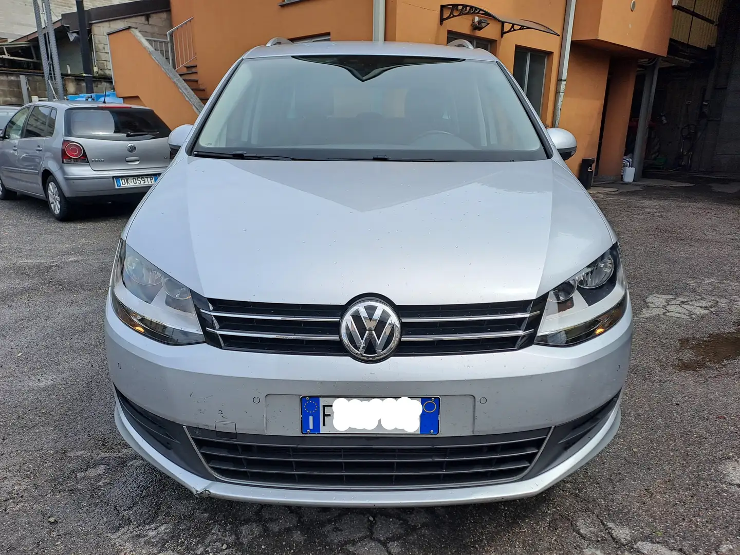 Volkswagen Sharan 2.0 TDI DSG *7 POSTI* Zilver - 2