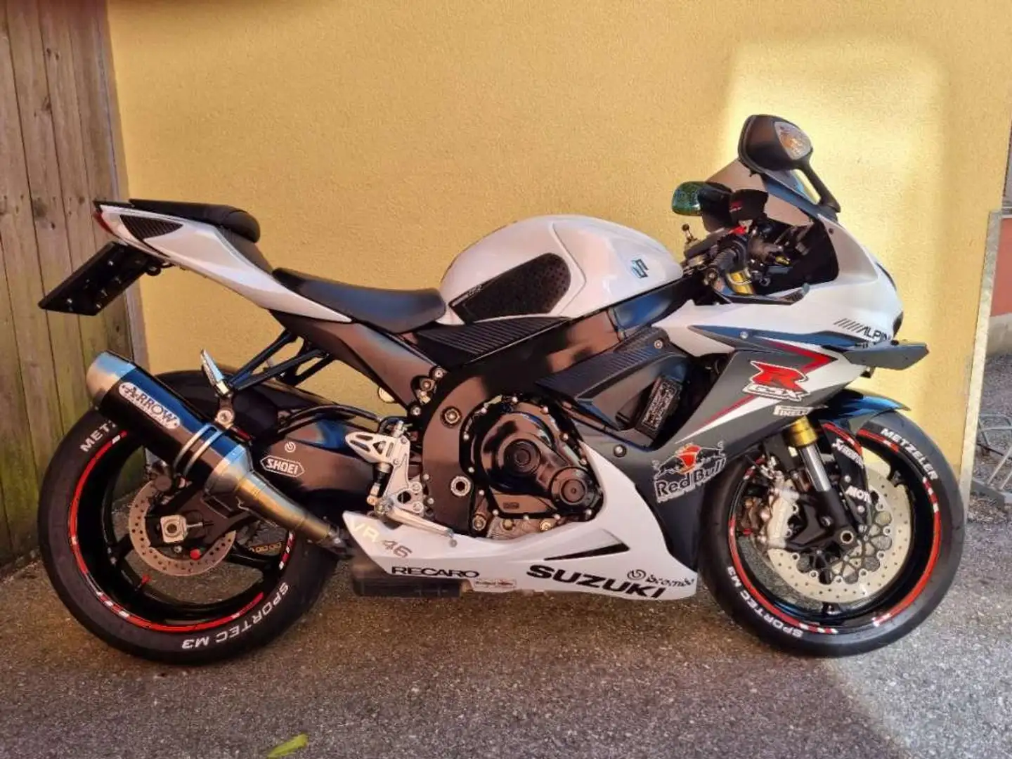 Suzuki GSX-R 750 Wit - 1