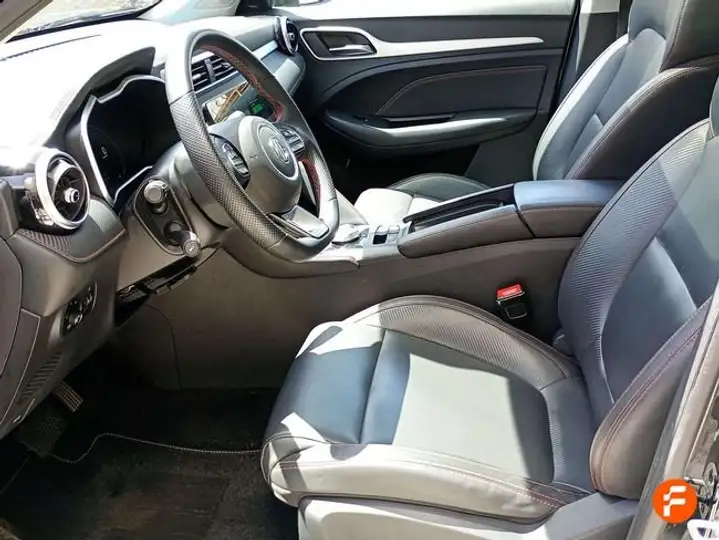 MG ZS 2022, foto 11