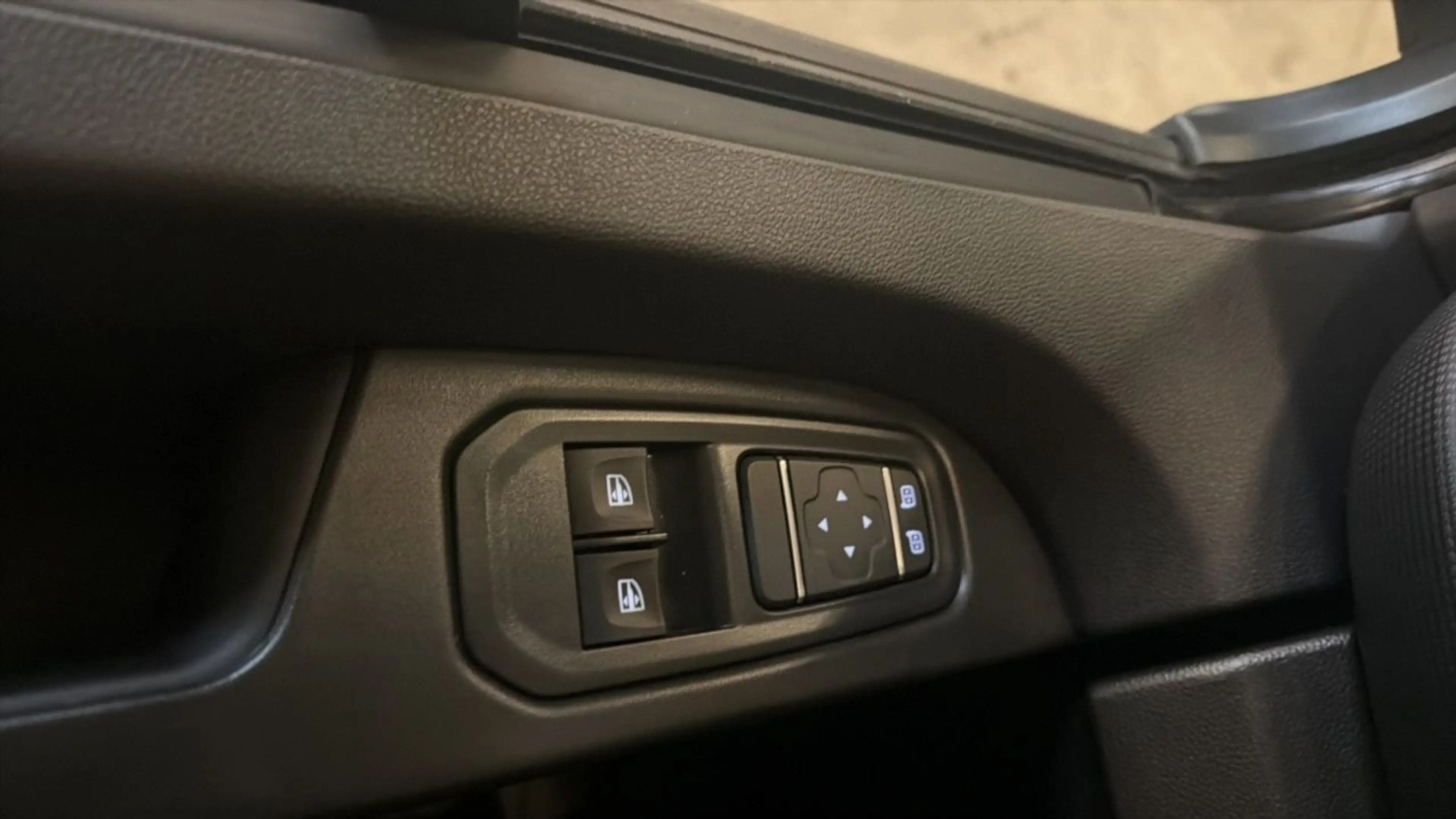 Nissan Primastar 3,0t dCi 130 DPF L1H1 Acenta LED*TEMP*Carplay*BT* — photo 11