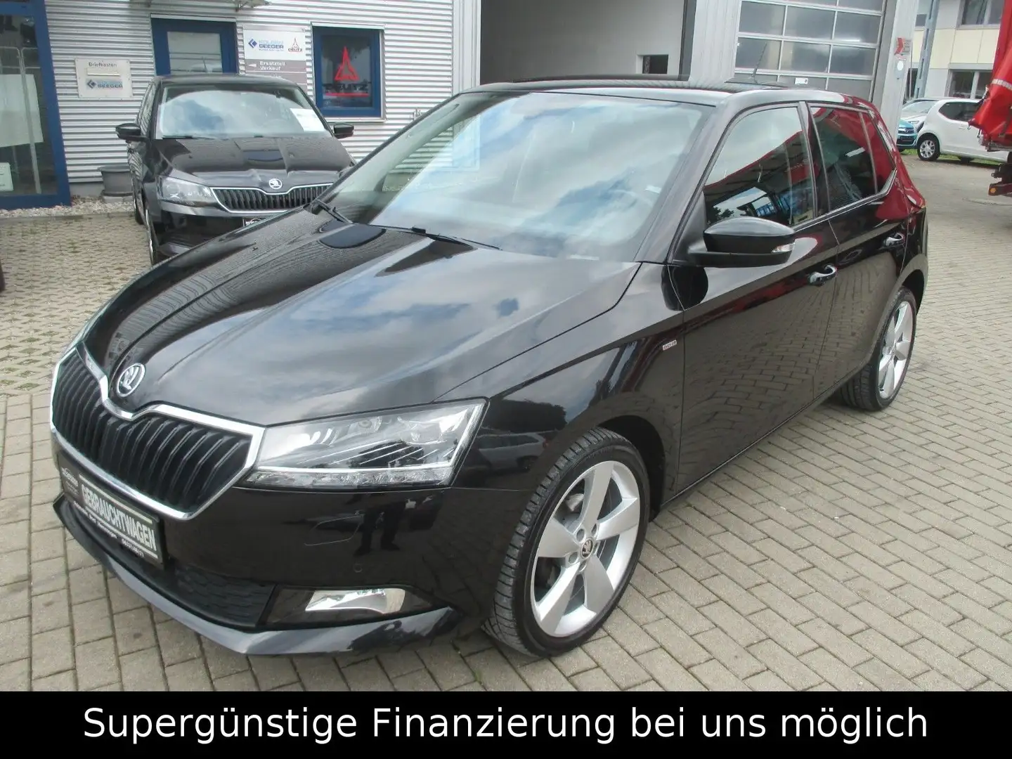 Skoda Fabia 1.0 TSi Clever, KLiMA,GARANTIE,NAVI Schwarz - 1