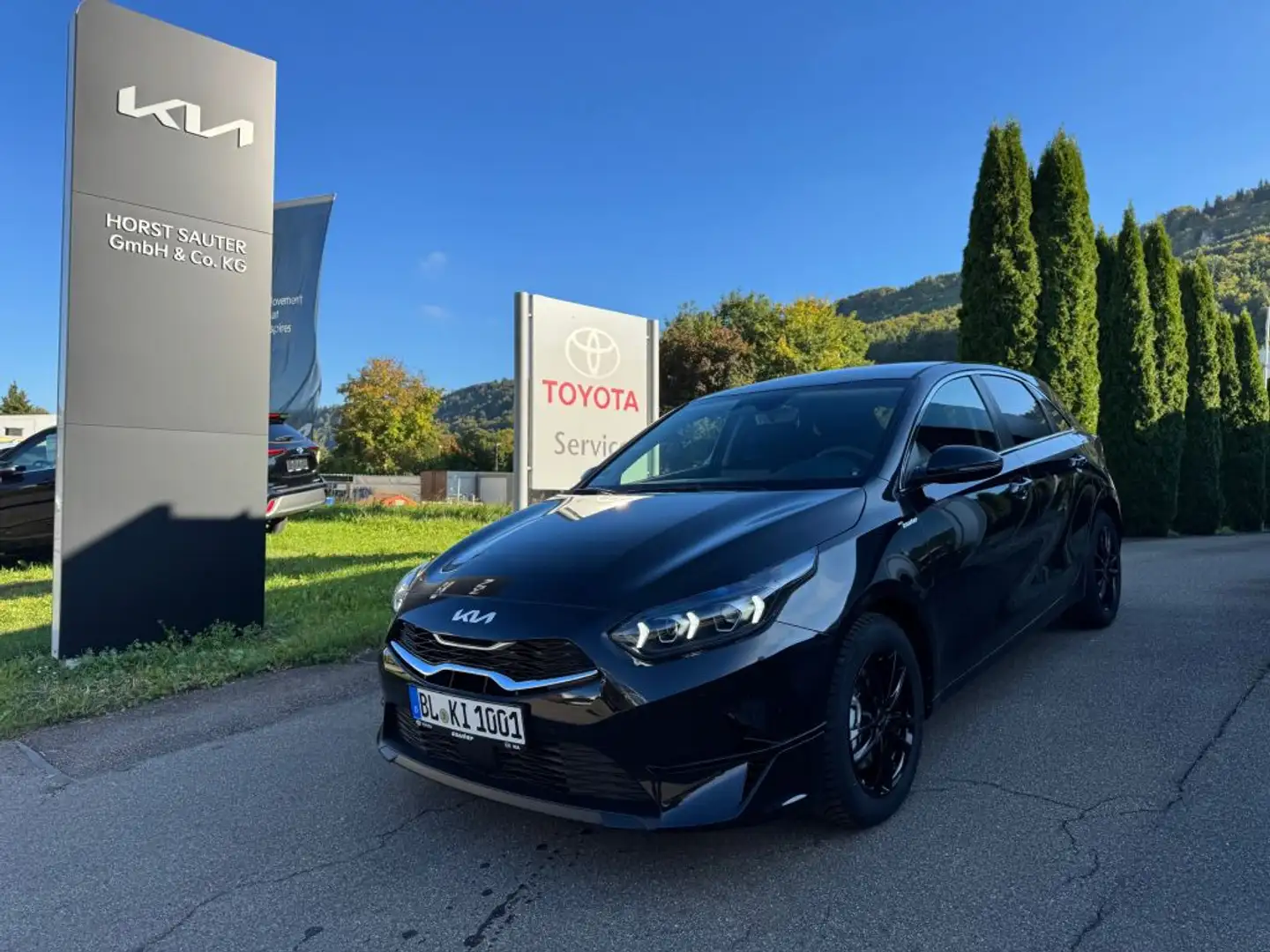 Kia Ceed / cee'd 1.5 T-GDI (48V Mild-Hybrid) DCT7 Ultimate Edition - 2