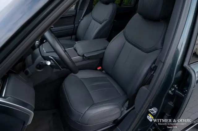 Land Rover Range Rover view 4