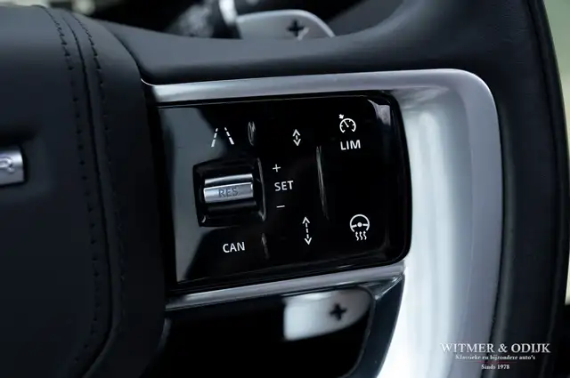Land Rover Range Rover view 30