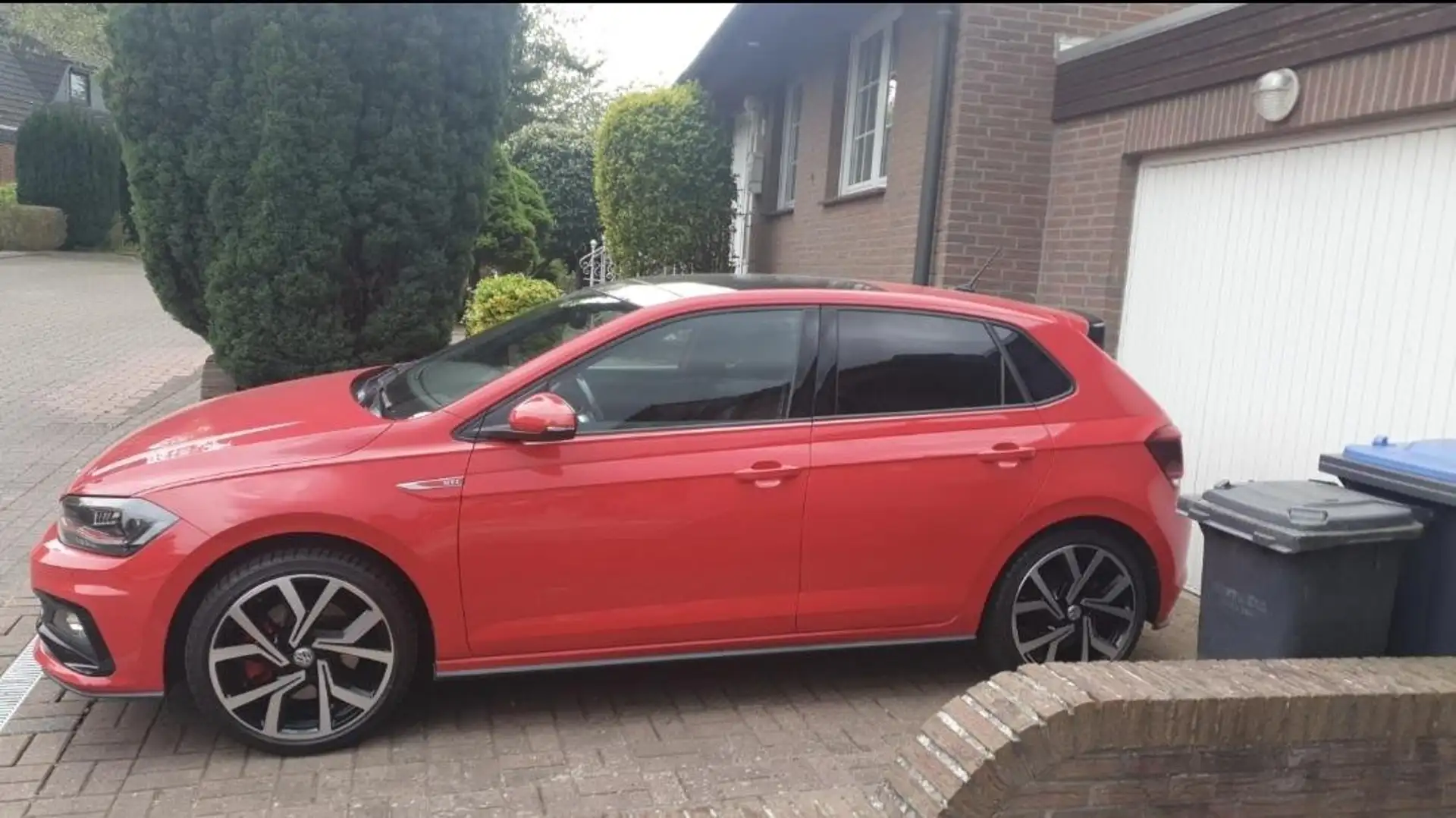 Volkswagen Polo GTI Highline 1HD, DSG Pano, DigiTacho, RFK, Beats Navi Rood - 1