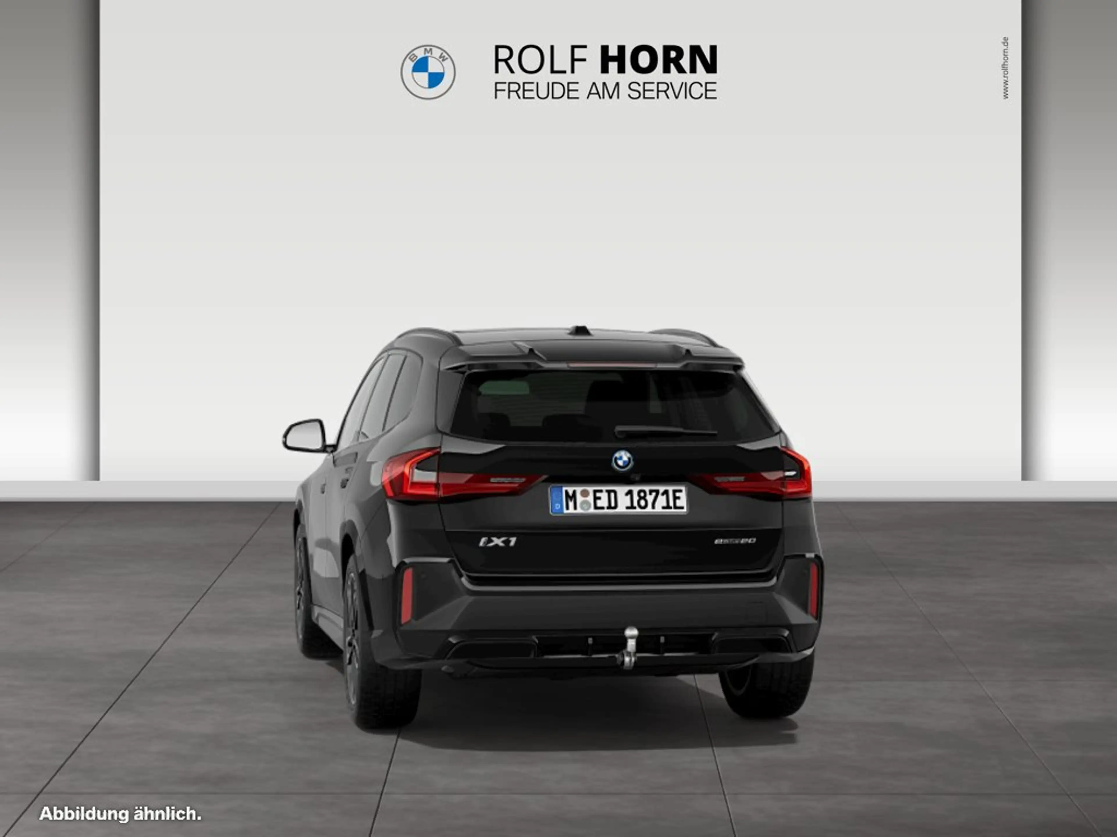 BMW iX1 eDrive20 M Sport M Pro HUD AHK Pano har/kar 360 SH — photo 8