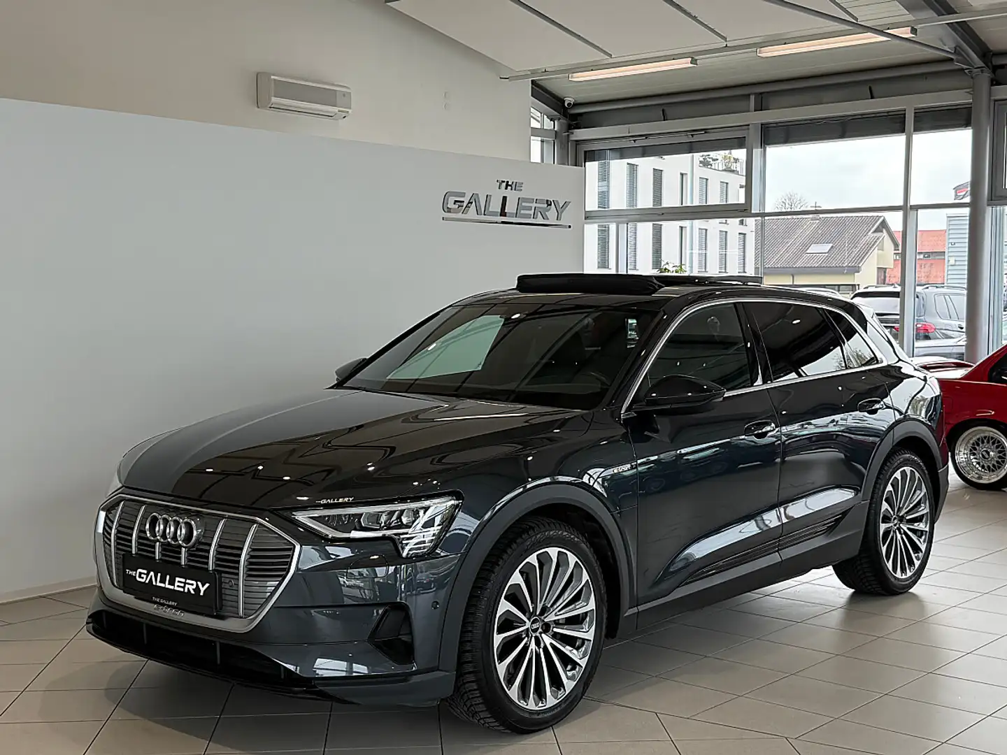 Audi e-tron 50 quattro 71kWh S-Line Business*AHK*Spur*Panor... Grau - 2