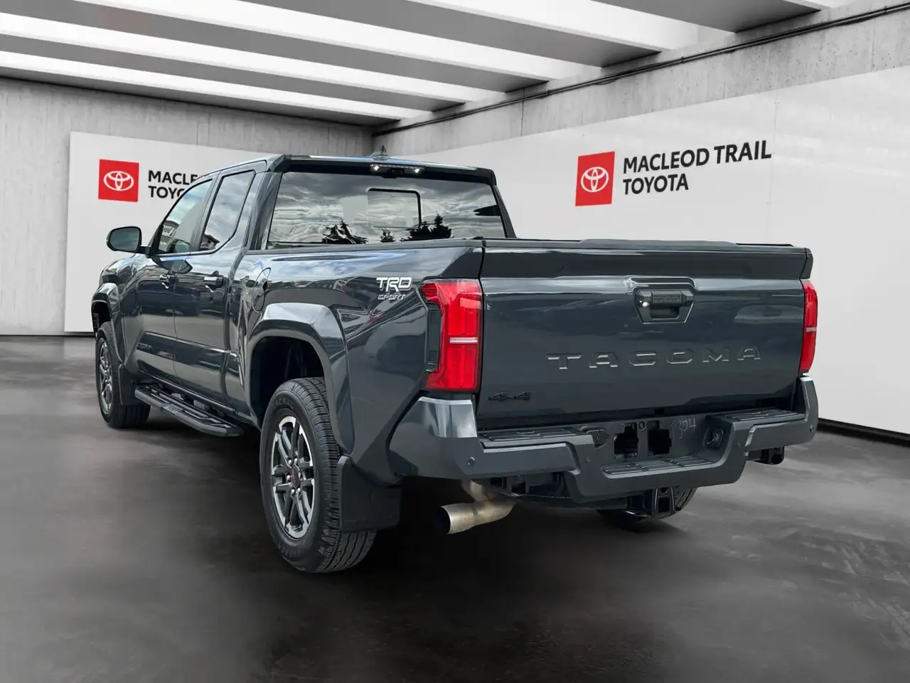 Toyota Tacoma снимка Toyota Tacoma