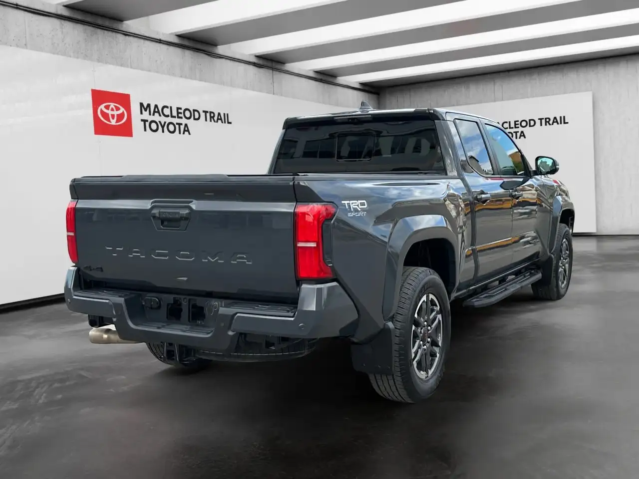 Toyota Tacoma снимка Toyota Tacoma