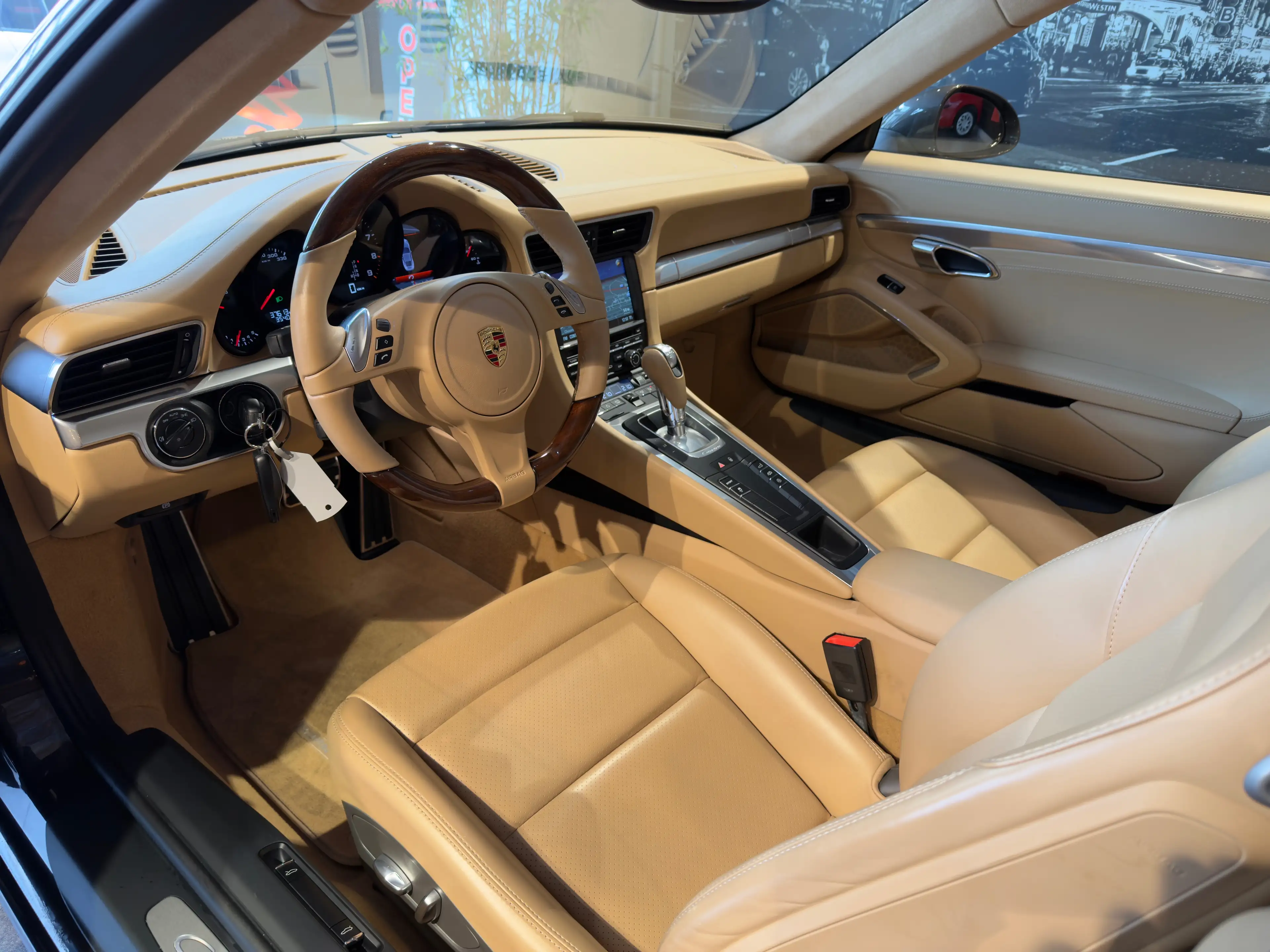 Porsche 911 911 Carrera 2 3.4i Coupé PDK * CARNET FULL * — photo 11