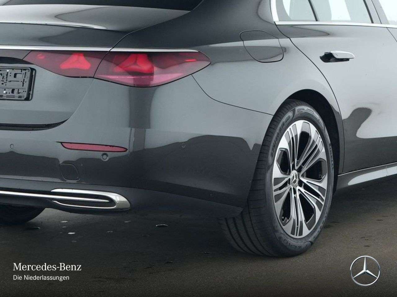 Mercedes-Benz E 200