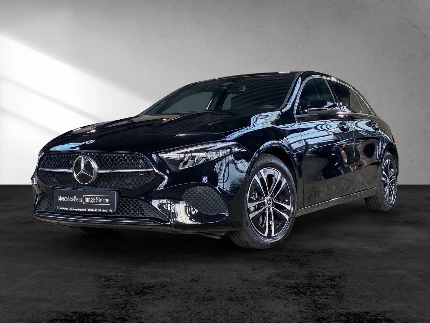Mercedes-Benz A 200 A 200 Progressive Leder LED Pano Kamera Winter-P Noir - 2