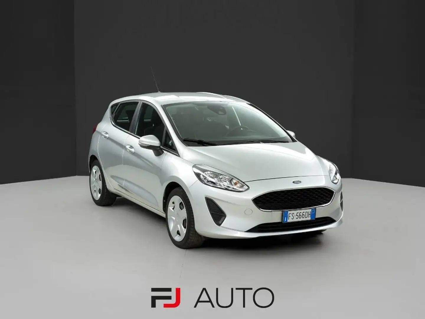 Ford Fiesta 1.1 Plus 70cv 5 porte Argento - 1