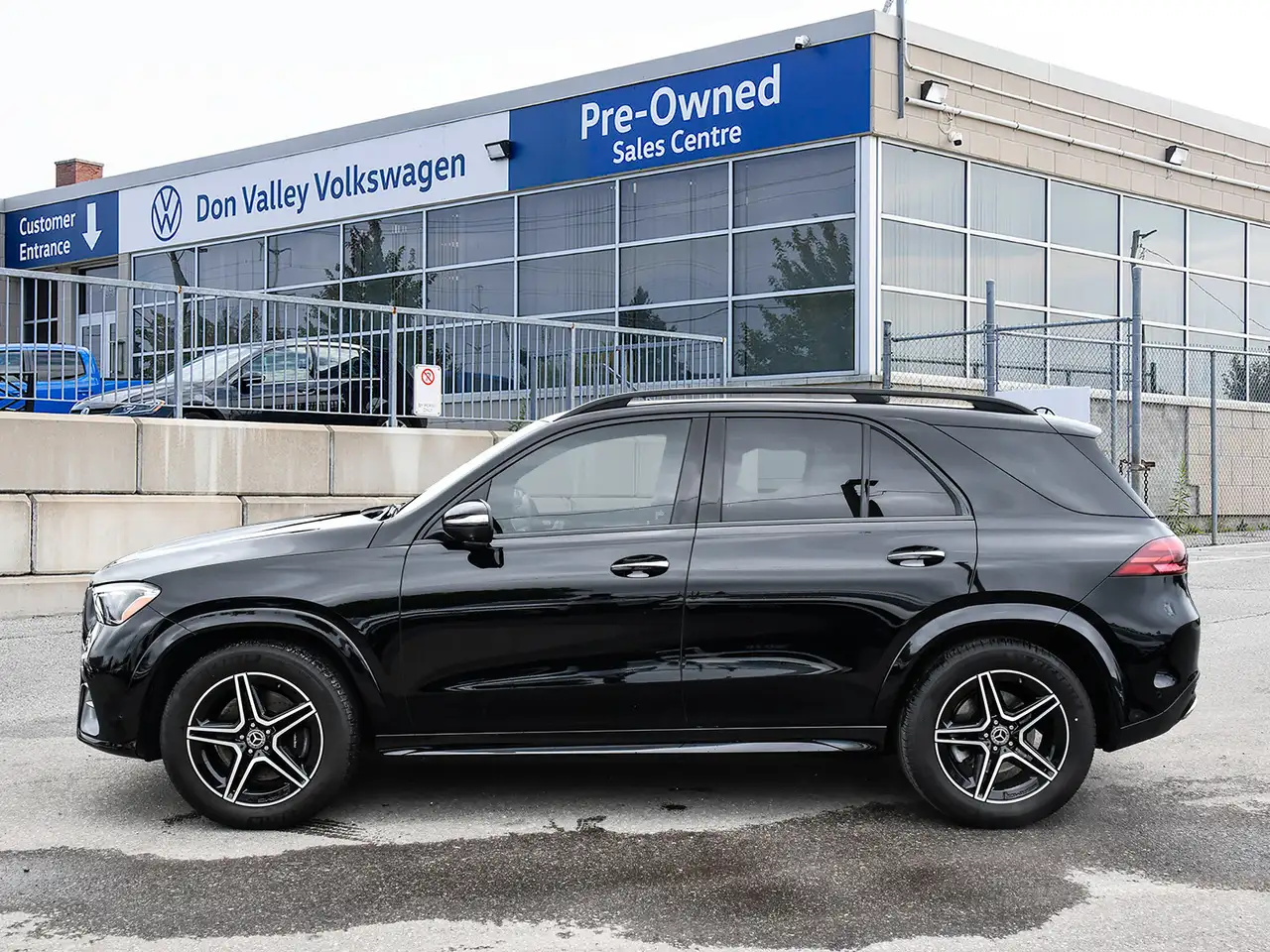 Mercedes-Benz GLE photo Mercedes-Benz GLE