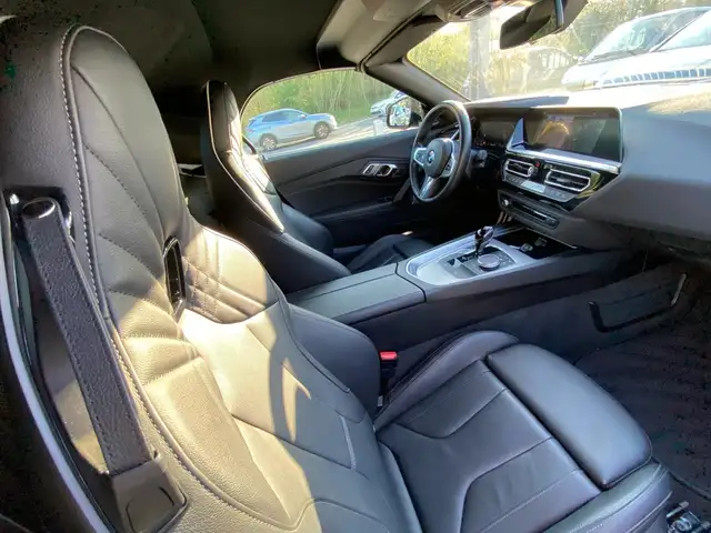 BMW Z4 view 11
