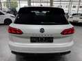 Volkswagen Touareg R-Line 4Motion 4.0*Black Matrix*AHK*Nigh Blanco - thumbnail 8