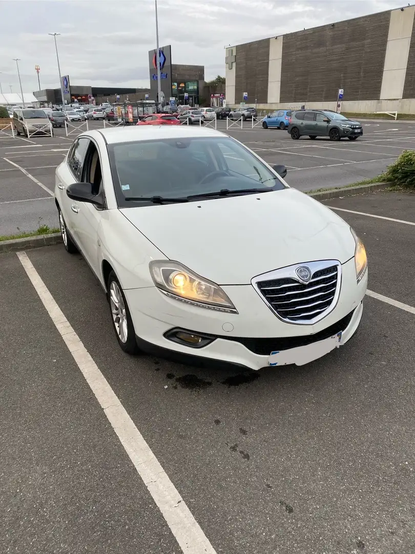 Lancia Delta VPC 1.6 MULTIJET 16V 105 SILVER - 2