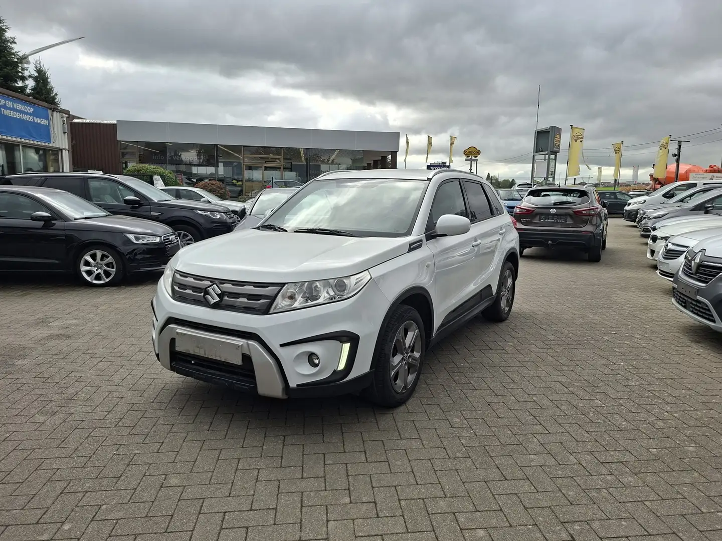 Suzuki Vitara 1.6i 4x2 GL+ Blanc - 1