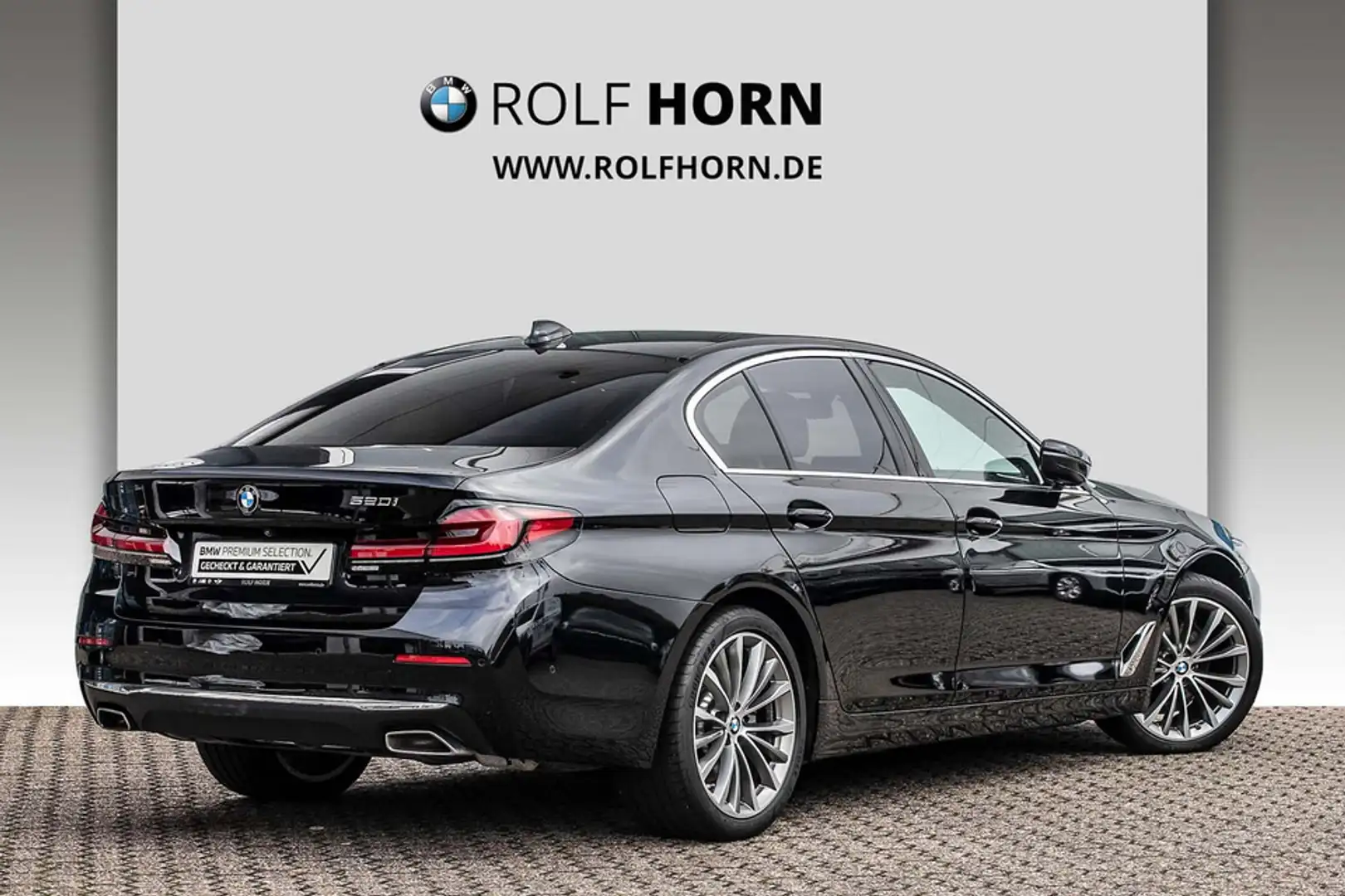 BMW 520 i Luxury Line Navi HeadUp Laser AHK HiFi RKam Schwarz - 2