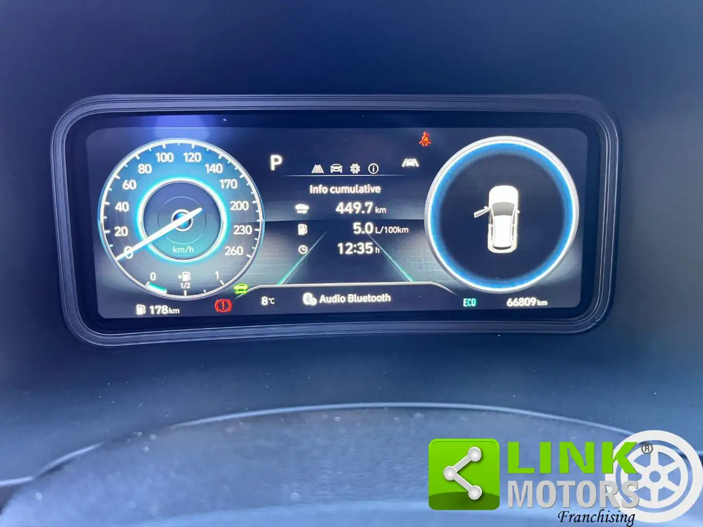 Hyundai KONA HEV 1.6 DCT XLine Gris - 2