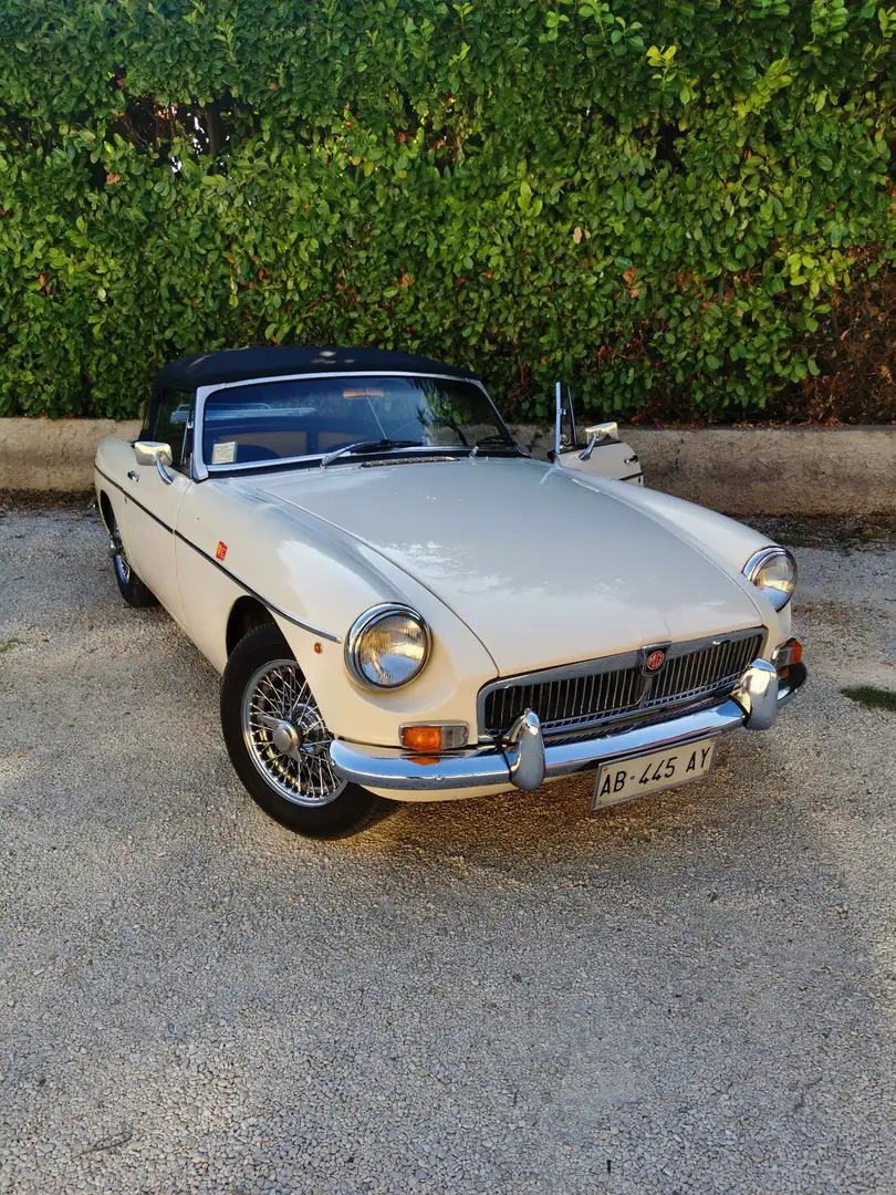 MG MGB roadster - 2
