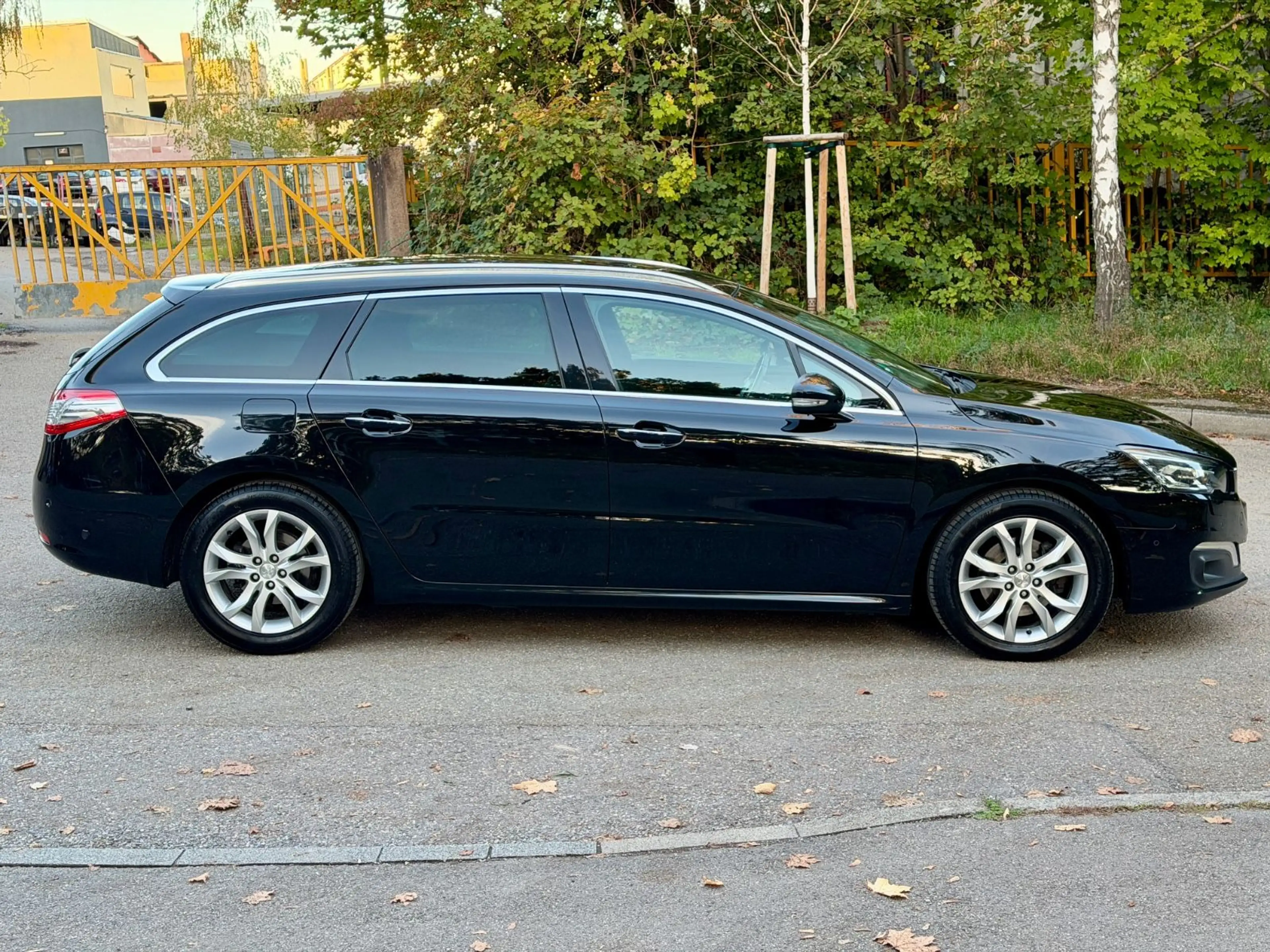 Peugeot 508 SW 2.0 BlueHDI Allure*PANO*LED*HEAD-UP*SHEFT — photo 12