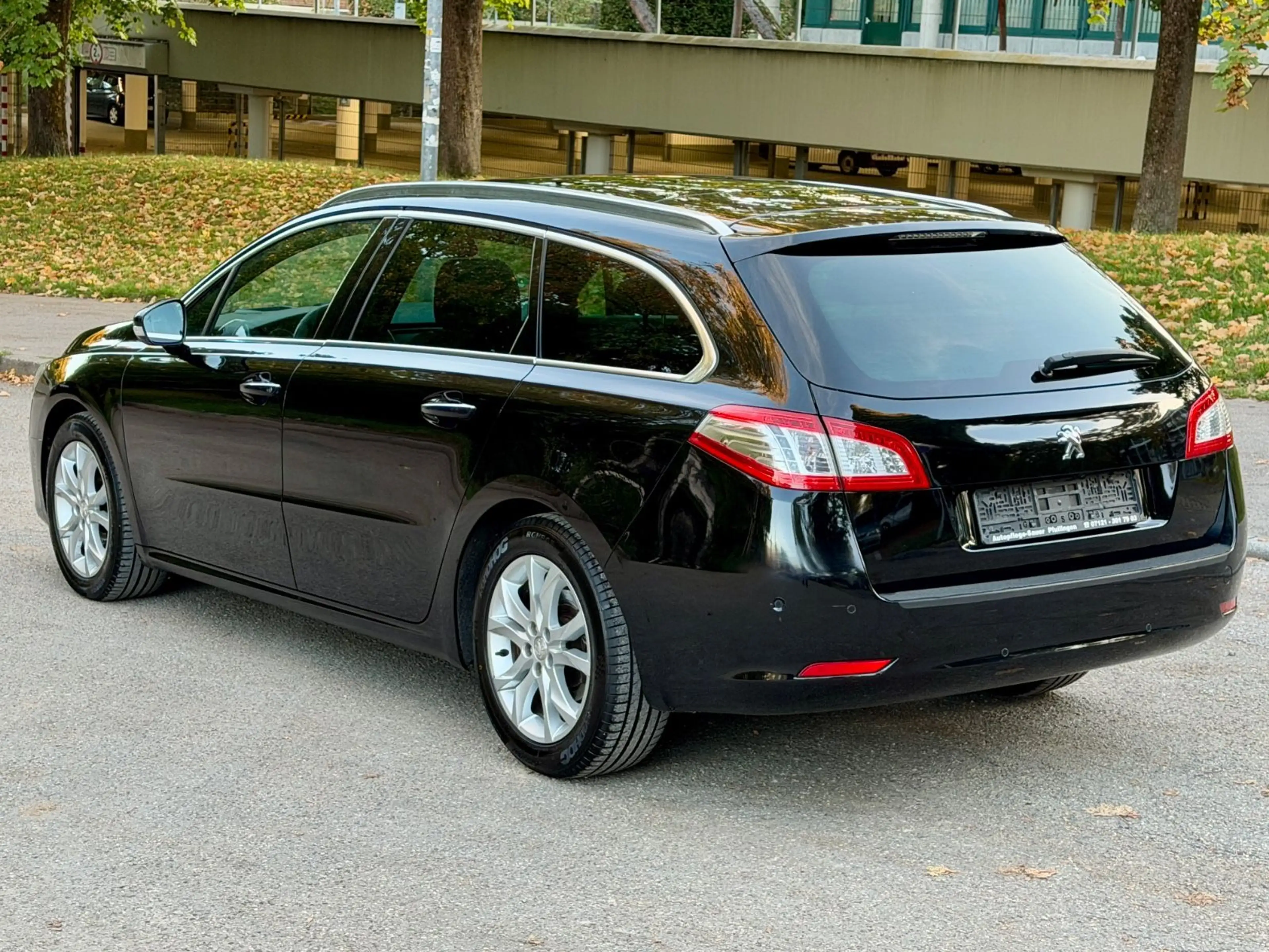 Peugeot 508 SW 2.0 BlueHDI Allure*PANO*LED*HEAD-UP*SHEFT — photo 4