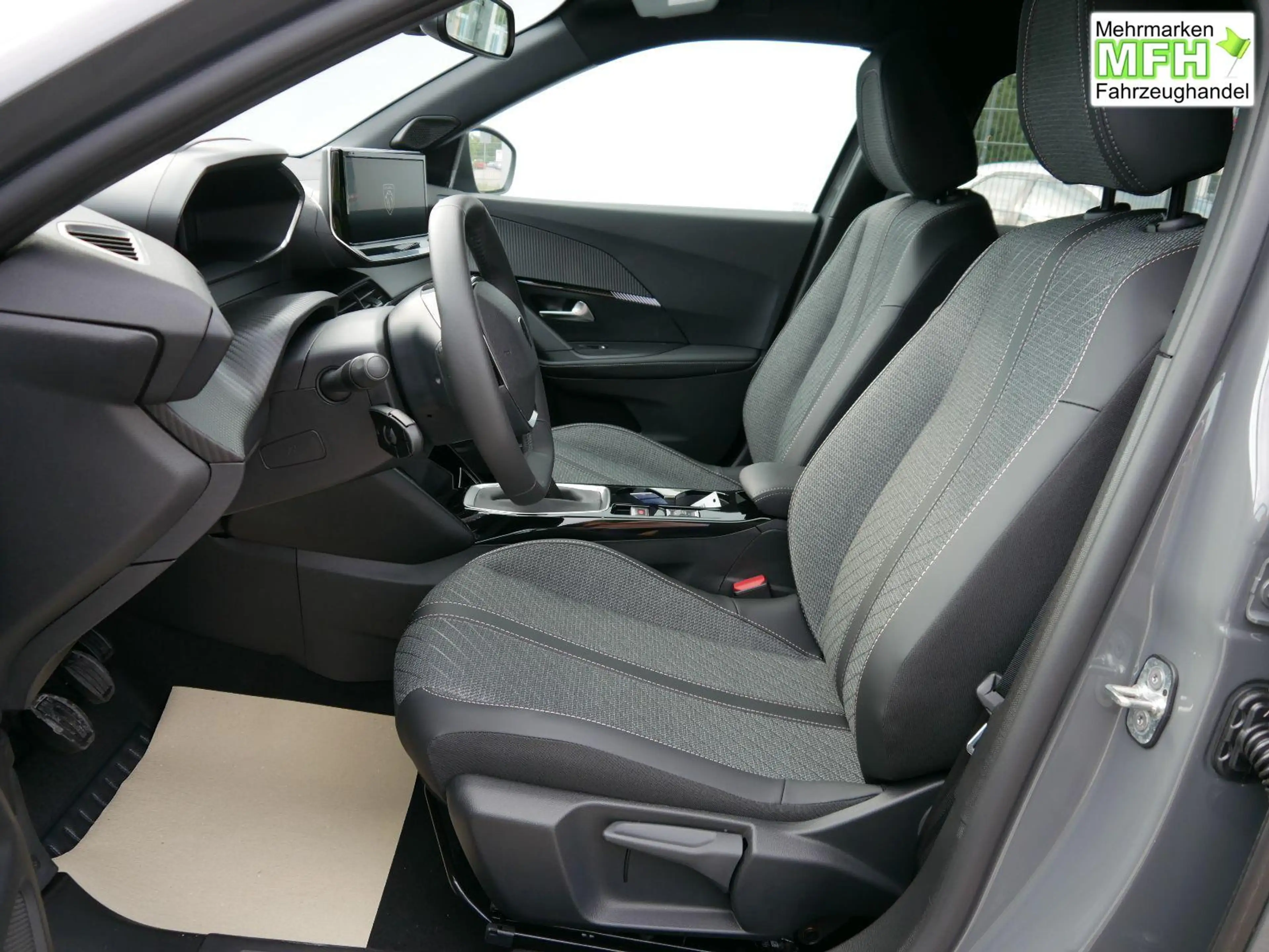 Peugeot 2008 Allure 1.2*NAVI*TEMPOMAT*KLIMA*PDC*LED*BLUETOOT... — photo 9