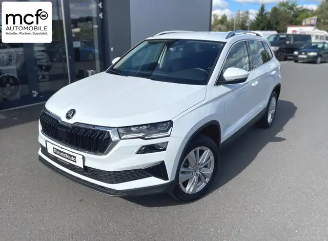 Skoda Karoq 1.5 TSi DSG Style *Standheizung*LED*AHK*