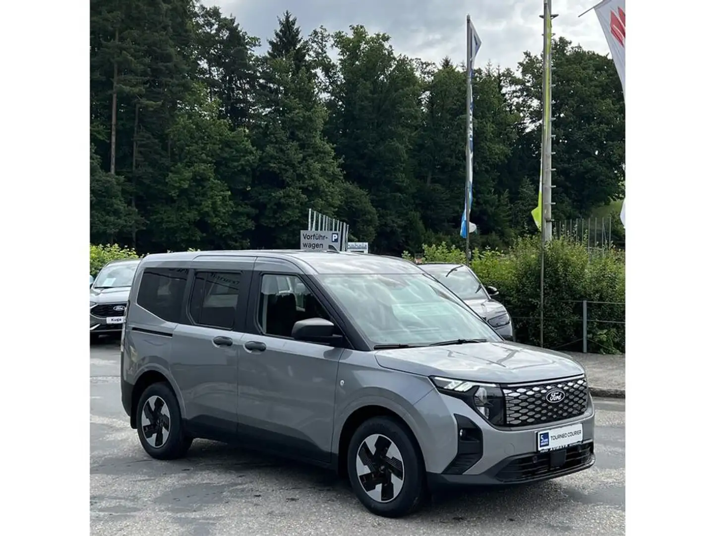 Ford Tourneo Courier E-Trend Gris - 2