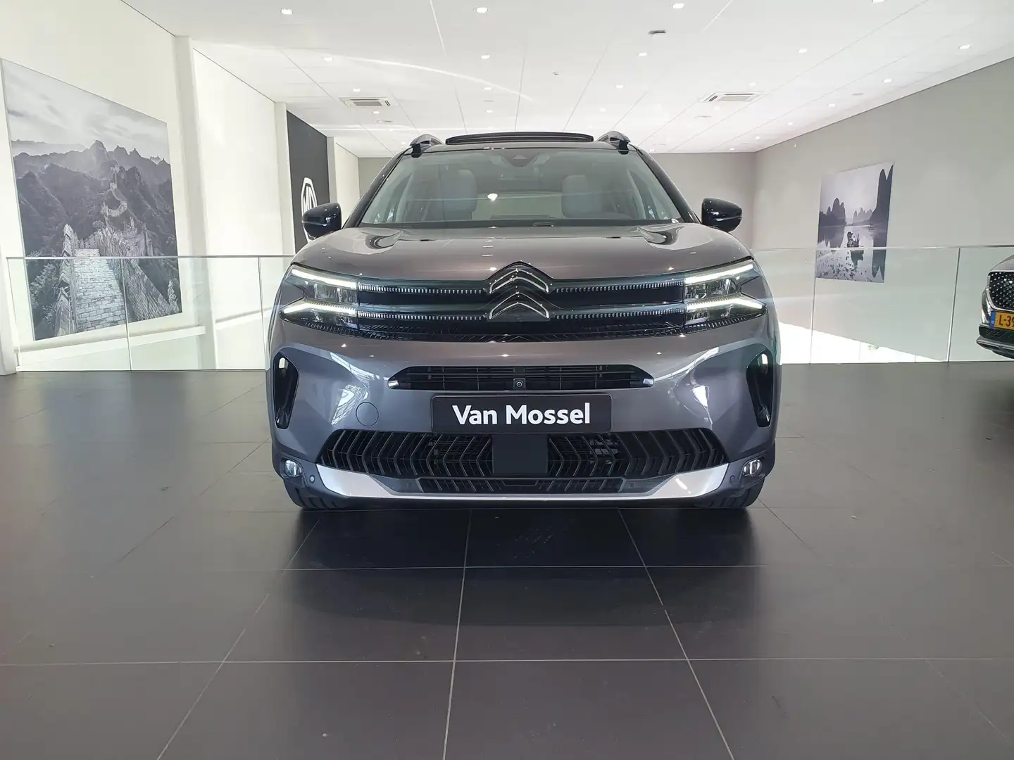 Citroen C5 Aircross 1.6 Plug-in Hybrid 225pk Max AUTOMAAT | ELEKTRISCH Grijs - 2