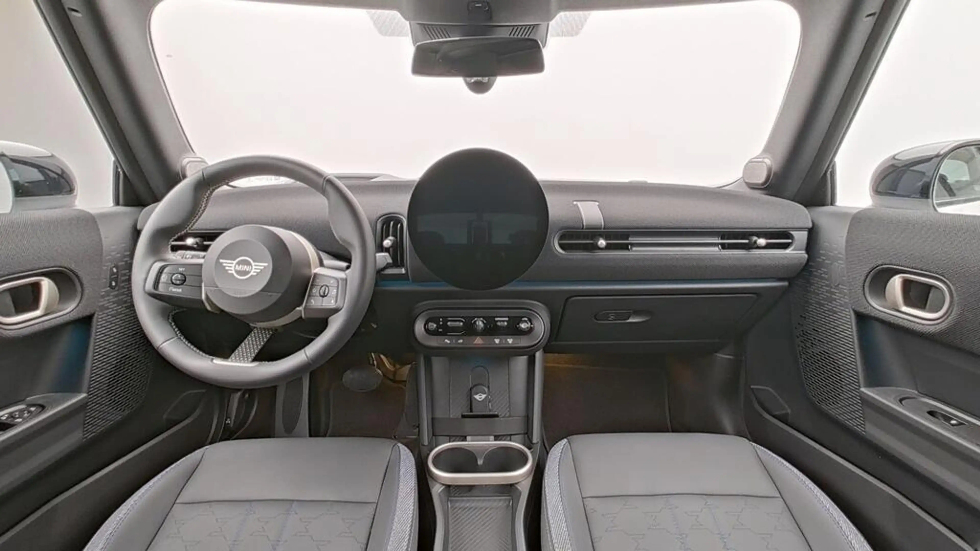 MINI Cooper C Cabrio Classic Trim — photo 13