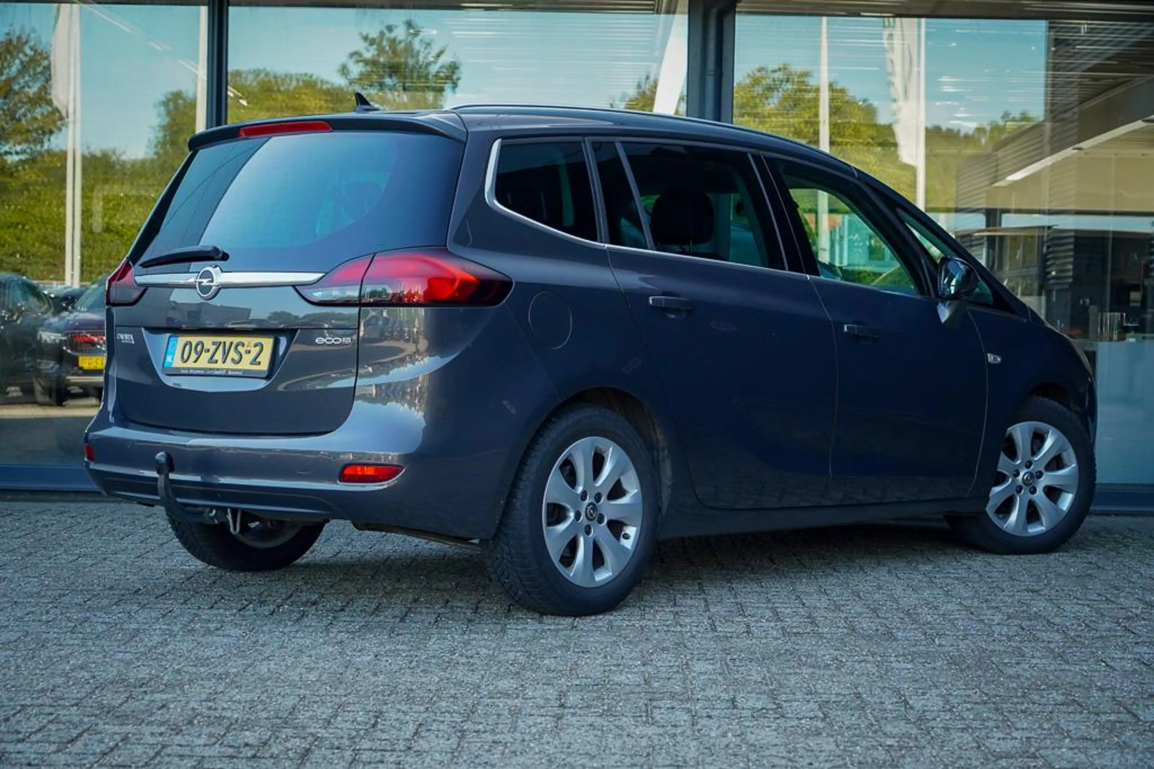 Opel Zafira Tourer 1.4 Design Edition / Trekhaak / Navi / Meeneemprij — photo 4